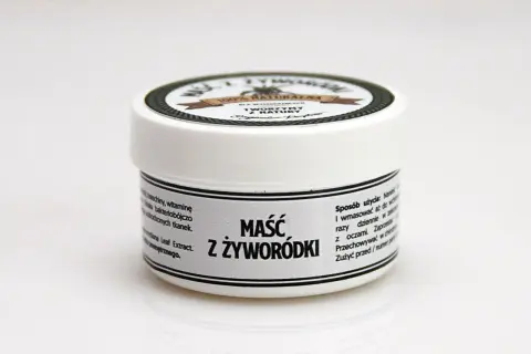 Maść z żyworódki, 100% naturalna, tworzona z natury. Wiele pozytywnych opinii o jej działaniu.