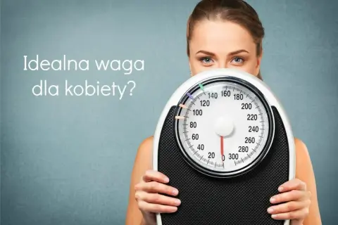 Kobieta z wagą, zastanawiająca się, ile trzeba ważyć żeby być modelką.
