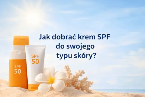 Kremy SPF 50 na plaży, chroniące przed szkodliwym promieniowaniem UV. Słońce świeci jasno na niebie.