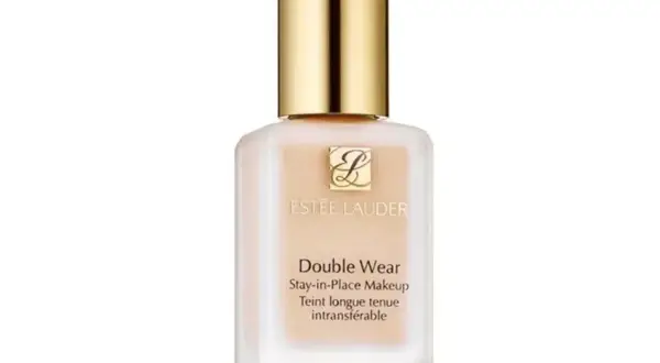 Estee Lauder Double Wear - dobry podkład do cery dojrzałej forum. Idealny dla skóry wymagającej.